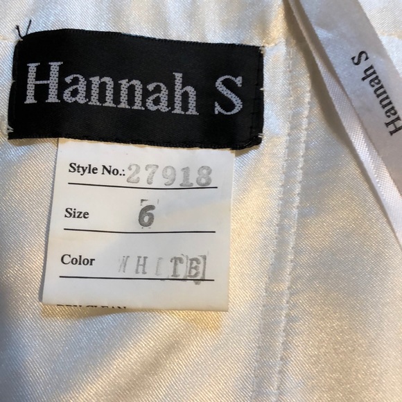 Dress - Picture 2 of 3